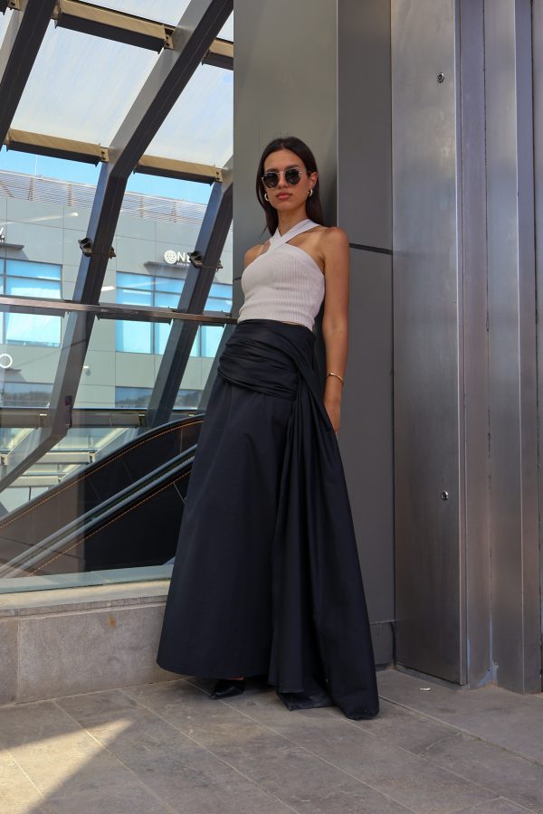 Ruffles Skirt in Black