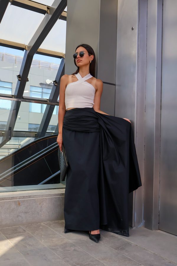 Ruffles Skirt in Black - Image 4