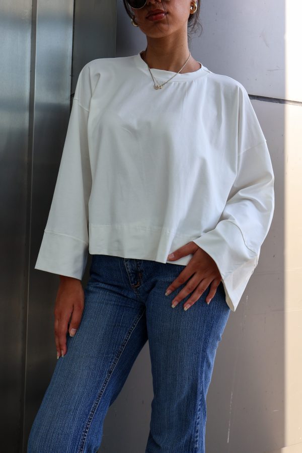 Cropped Basic in White - Image 4