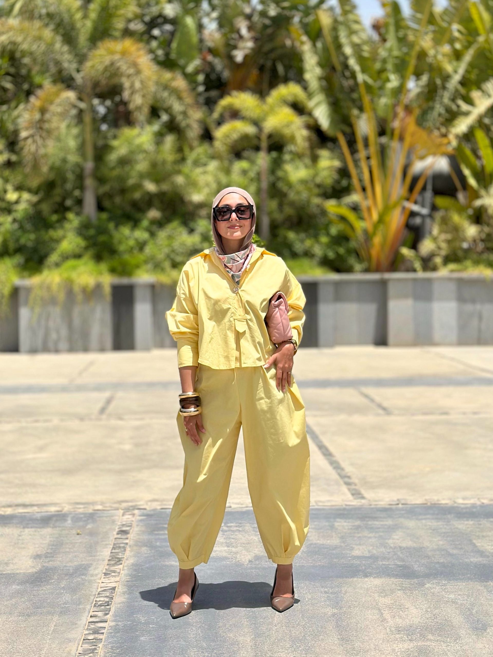 Oasis Set in Butter Yellow - Image 6