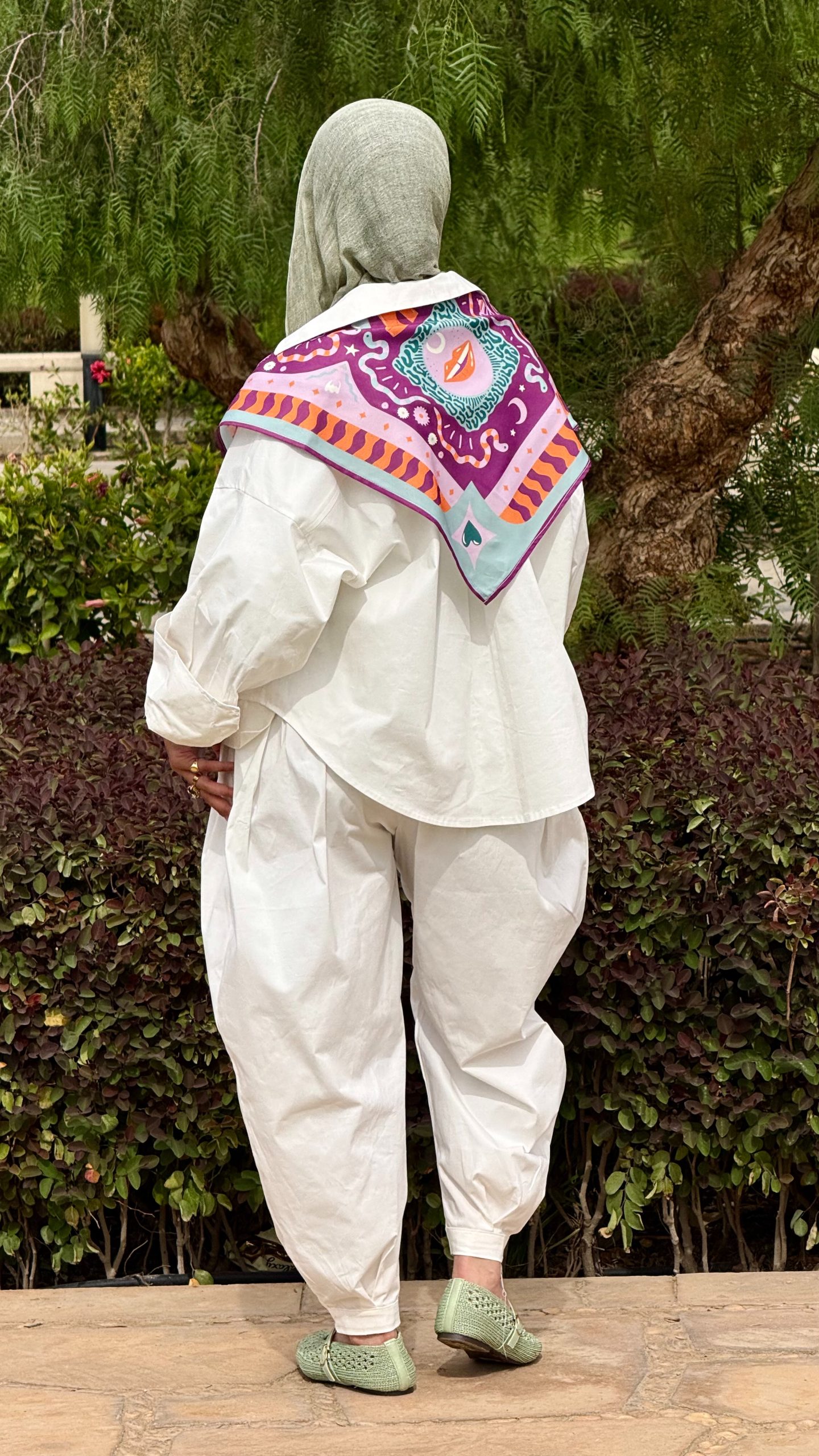 Oasis Set in White - Image 4